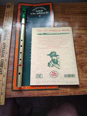 Feadog 390555002600 Grange Craft Brass Irish Tin Whistle Key Of D Made In Ireland - With Tutorial Book
