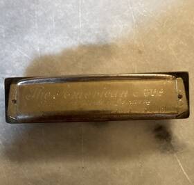 Fr.hotz 1873 Fr.hotz Diatonic Harmonica Key Of C Silver/red Metal Round Hole With Case