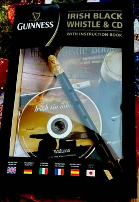 Guinness 08awal-1513 Black D Whistle High Polish Aluminum With Instruction Book And Cd