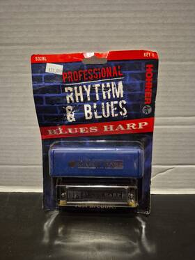 Hohner 048667321700 Blues Harp Model 532bl-e 10-hole Diatonic Harmonica Key Of E Bnib
