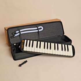Hohner 190786385016 Student 32 Key Melodica - Black Nib