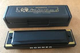 Hohner 400912601317 Pro Harp Model 562/20 Ms 10-hole Harmonica Key Of E