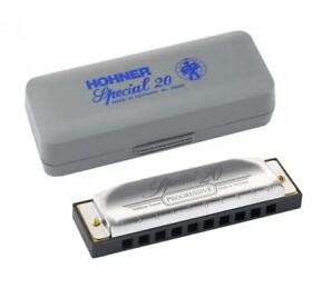 Hohner 560 Special 20 Harmonica Bundle With Carrying Case Pouch Begi