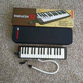 C94382 Hohner Instructor 32 Melodica Keyboard Wind Instrument With Case And Box
