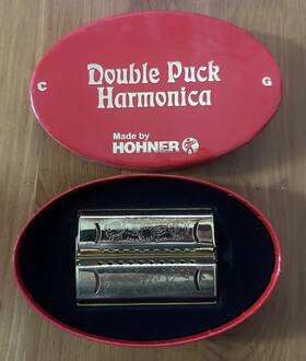 M55333 Hohner Double Side Puck Harmonica C/g New Old Stock Original Packaging