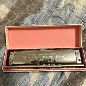 M. Hohners No-p3 M. Trutone No P3 Chromatic Harmonica A-440 Key Of C Full Case