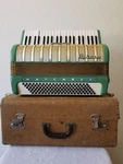 Vintage Green Gold Hohner Marchesa Piano Accordion Lm 41 120 W/original Case. Fixed Price $450.00.