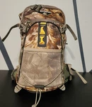 Tenzing Tz 1200 Ultra Light Day Pack Realtree Xtra Hunting Camo. Fixed Price $64.95.