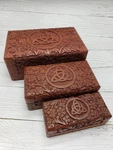 Triquetra Knot Celtic Set, Irish Wooden Box, Welsh Keepsake, Hand Tarot. Fixed Price $49.99.