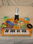 Vtech Record And Learn Kidistudio Kids Toy Keyboard With Microphone. Fixed Price $30.00.