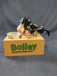 Coin Bank Piggy Hungry Eating Dog Bailey #S015 Leading Edge *read. Fixed Price $14.00.