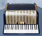 Hohner Marchesa 41 120 Black And Gold Paciano Accordion With Case Tested. Fixed Price $499.99.