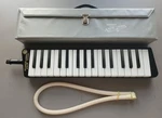 Hohner Piano 32 Melodica -. Fixed Price $50.00.